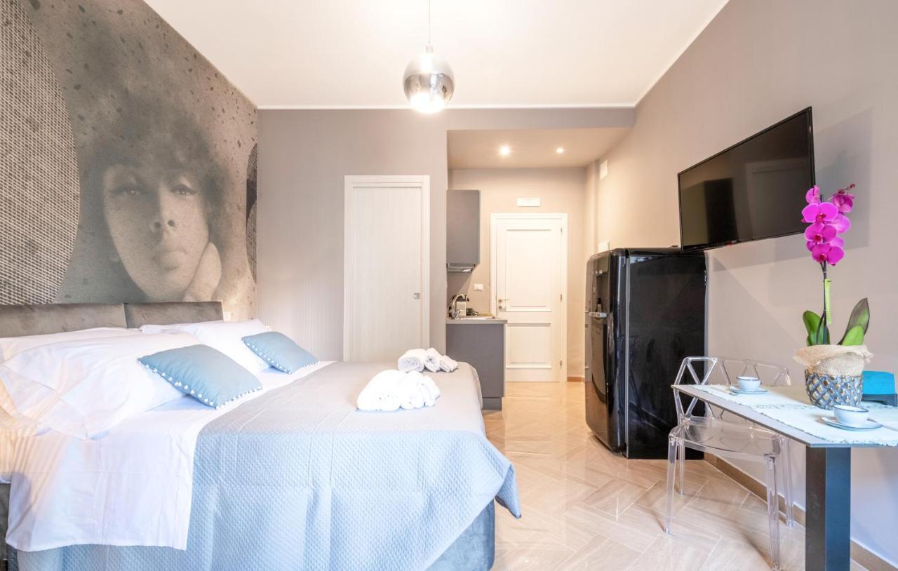 City Gate - Luxury Suites Μπάρι Εξωτερικό φωτογραφία