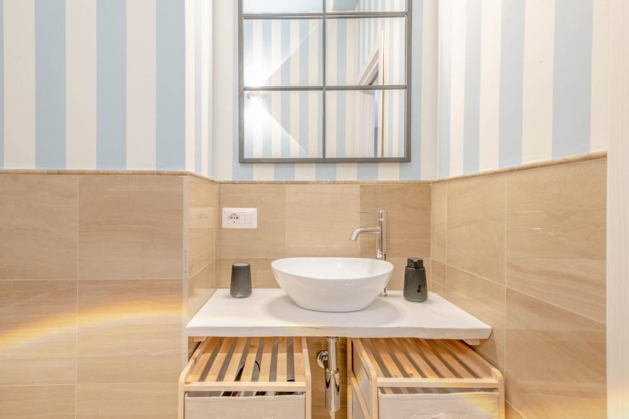 City Gate - Luxury Suites Μπάρι Εξωτερικό φωτογραφία